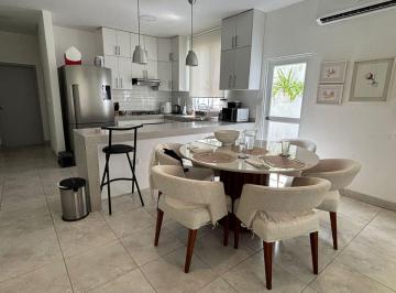Departamento de 2 habitaciones, Guayaquil · Lindo y Acogedor Departamento de 2 Habitaciones en Samborondón