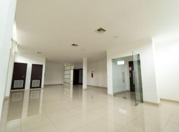 Oficina comercial , Guayaquil · Oficina en Alquiler en Guayaquil, Urdesa, 174.01 m², con Seguridad 24/7, Zona Estratégica
