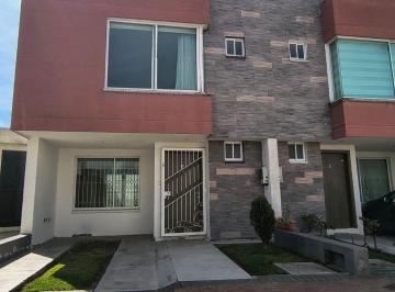 Casa · 165m² · 3 Habitaciones · 1 Estacionamiento · Casa - Calderón