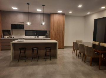 Casa de 3 habitaciones, Guayaquil · Casa Amoblada en Alquiler en Punta Esmeralda
