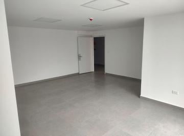 Consultorio de 1 habitación, Quito · Consultorio Nuevo en Venta – Edificio Axxis. Hermosa Vista Urbana