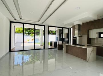 Casa de 3 habitaciones, Guayaquil · Casa de Venta Estreno Vía Samborondón
