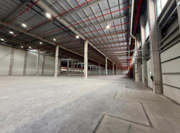 Bodega-Galpón , Quito · Bodegas en Alquiler en Quito, Itulcachi, Pifo Desde 1.500 m² Hasta 20.000 m²