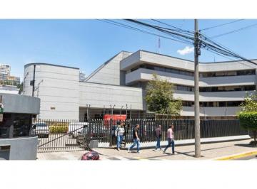 Oficina comercial , Quito · Oficina en Alquiler en Quito, Av Diego de Almagro y Whymper de 493 m²