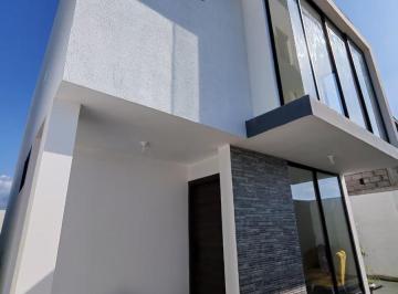 Casa · 154m² · 3 Habitaciones · 1 Estacionamiento · Casa en Excelente Zona Residencial