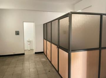 Oficina comercial · 40m² · Se Alquila Oficina a Una Cuadra del Municipio de Guayaquil, Joss