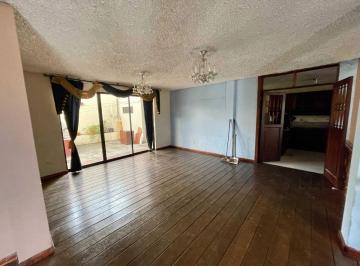 Casa de 4 habitaciones, Cuenca · Casa en Venta o Renta