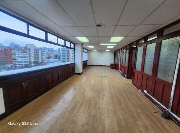 Oficina comercial , Quito · Venta Oficina La Colon Amoblada Elegante 218 m Dos Parqueaderos 2 Ascensores Centro Norte