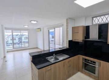 Departamento de 2 habitaciones, Guayaquil · Vendo Dpto Colinas de Los Ceibos con Patio