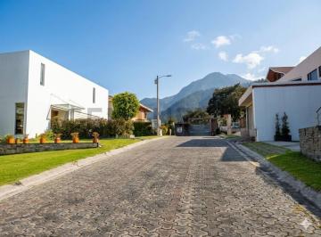 Casa · 744m² · 6 Habitaciones · 10 Estacionamientos · En Venta. Amplia y Lujosa Residencia en Terrazas de Tanda