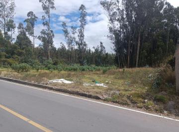 Terreno / Lote , Riobamba · Terreno de 1500 m² en Venta Sector El Vergel, Via a San Clemente.