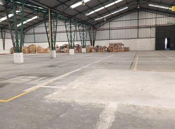 Bodega-Galpón , Quito · Alquiler de Bodega Galpón con Oficinas Norte de Quito Cárcelen Industrial. Renta