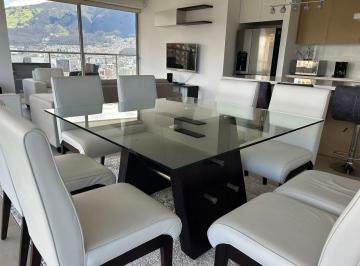 Departamento de 3 habitaciones, Quito · Yoo Hermoso Departamento Amoblado