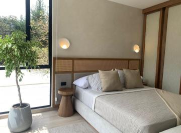 Casa · 153m² · 3 Habitaciones · 2 Estacionamientos · Venta Casa Cumbayá Dos Plantas Proyecto Para Enero 2027