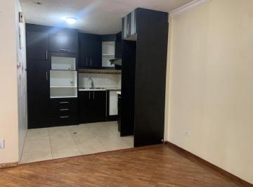 Departamento · 67m² · 3 Habitaciones · 1 Estacionamiento · Departamento Ponceano Edificio 1er Piso Oportunidad!