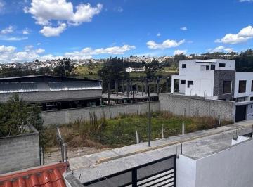 Terreno / Lote Venta USD 83.000 · Terreno 300 m en Lotización Privada Al Norte de Quito
