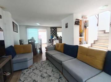 Casa de 3 habitaciones, Quito · Casa en Venta - Landázuri, Calderón