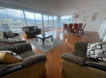 Departamento de 3 habitaciones, Quito · Se Vende Depar con 2 Balcones Sector Solca Embajada Usa Norte de Quito