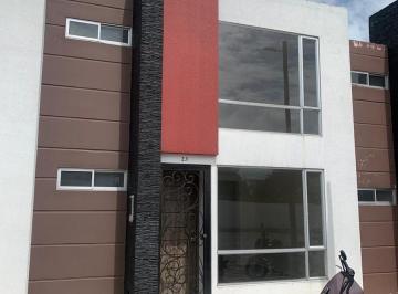 Departamento · 90m² · 3 Habitaciones · 1 Estacionamiento · Br Conocoto, Dean Bajo Arriendo Casa en Conjunto