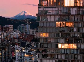 Departamento de 3 habitaciones, Quito · Exclusivo Departamento de Lujo en Iqon – La Carolina