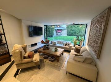 Casa de 4 habitaciones, Quito · Venta Casa Luxury, 4 Dorm., Quito Tennis