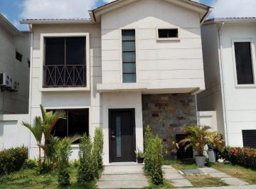 Casa de 3 habitaciones, Daule · Alquiler de Casa en Ciudad del Valle