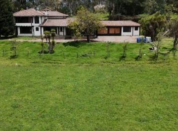 Hacienda-Quinta de 4 habitaciones, Quito · Hacienda de Venta en Sangolqui 500 Ha