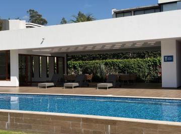 Terreno / Lote , Quito · Terreno de 611 m² en Venta en Cumbayá con Áreas Verdes