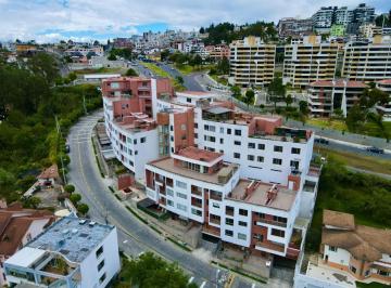 Departamento · 200m² · 3 Habitaciones · 2 Estacionamientos · Departamento en Carcelén