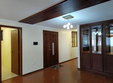 Departamento de 2 habitaciones, Quito · Venta Departamento Excelente Estado 161 m² El Recreo