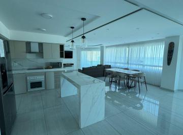 Departamento de 3 habitaciones, Salinas · Departamento Frente Al Mar en Puerto Lucía