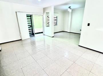 Casa de 3 habitaciones, Guayaquil · Alquilo Casa en Belohorizonte Casa de 3 Dorm. c/u con Su Baño Patio con Terraza y Bbq