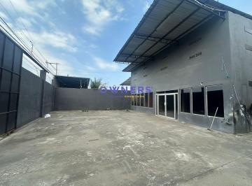 Local comercial · 160m² · 4 Estacionamientos · Via Perimetral Norte Bodega Galpon (Age)