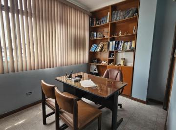Consultorio · 28m² · Consultorio Amoblado en Venta Clínica Alcívar