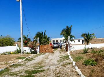 Terreno / Lote , La Libertad · Terreno en Venta en Santa Elena, Libertad, 40000 m², en Urbanización Privada