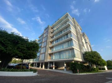 Departamento de 2 habitaciones, Guayaquil · Departamento en Venta en Torres de La Costa | Amplio, Terraza Privada | A. Berrones