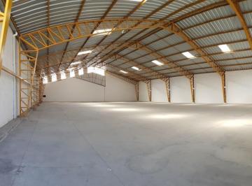 Bodega-Galpón · 832m² · 1 Habitación · 4 Estacionamientos · Bodega en Renta en Calderón: Eficiencia Logística, Amplitud Almacenaje