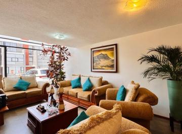 Casa de 2 habitaciones, Quito · Casa en Venta San Camilo Calderon