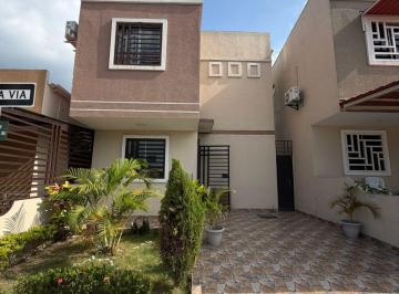 Casa · 72m² · 2 Habitaciones · Propiedad en Bella Vita 2