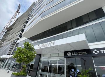 Oficina comercial , Guayaquil · Oficina Semi Amoblada en Alquiler – Platinum II