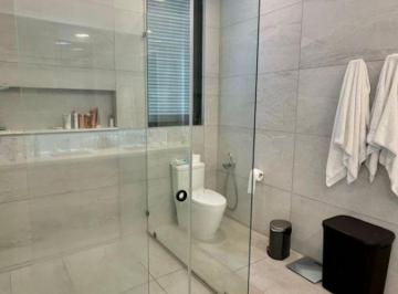 Casa de 3 habitaciones, Guayaquil · Aires de Batan Casa con 450 m² en Venta en Samborondón, 3 Habitaciones