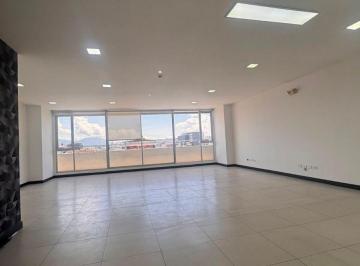 Oficina comercial , Quito · Oficina Comercial Edificio Corporativo Metropolitan, Boulevard Av Naciones Unidas