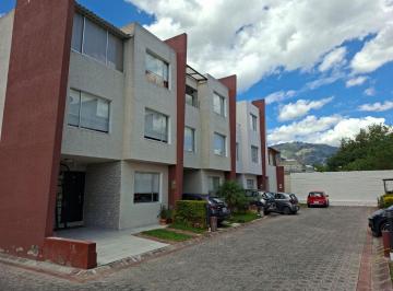 Casa de 3 habitaciones, Quito · Casa de 3 Recámaras con 160 m² en Venta en Tumbaco