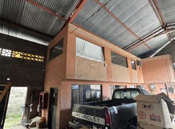 Bodega-Galpón , Guayaquil · En Venta Galpón y Bodega en Vía Daule.