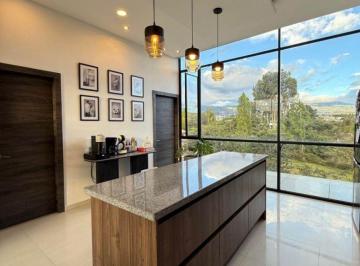 Departamento de 3 habitaciones, Quito · Vendo PH en Tumbaco