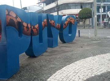Terreno / Lote , Puyo · Se Vende Terrenocomercial Frente Al Parque Morete Puyo
