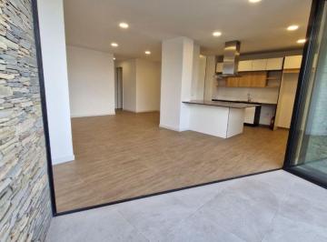Departamento de 2 habitaciones, Quito · Departamento de 110 m² con 2 Recámaras en Alquiler en Cumbayá