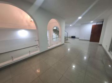 Casa de 12 habitaciones, Quito · Casa en Renta Remodelada Muy Amplia - Sector Jipijapa Próxima Av Los Shyris