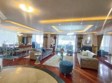 Departamento · 450m² · Departamento Amplio en Venta en Quito Tenis, con 450 m² 4 Dorms.
