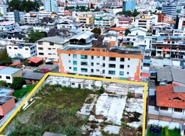 Terreno / Lote · 1600m² · Renta Venta Terreno Plano Monteserrín, Eloy Alfaro, Negocio o Proyecto